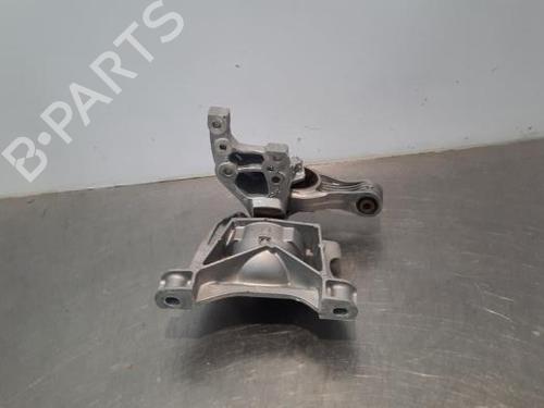 Used Engine mount TOYOTA PROACE Van (MDZ_) 2.0 D4d (MDZ3) (122 hp) 23578910