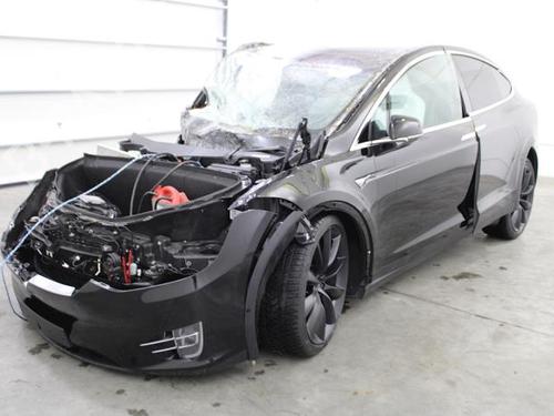 Pièces Détachées Usagées TESLA MODEL X (5YJX) 60D AWD (525 hp) 1145047