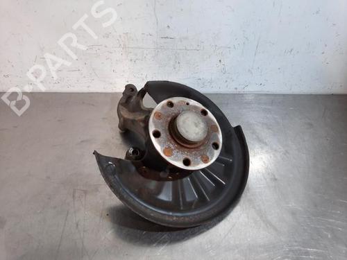 Used Right rear steering knuckle AUDI A3 Sportback (8VA, 8VF) 2.0 TDI (150 hp) 23587925