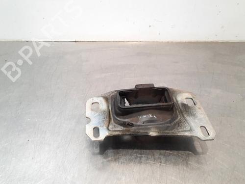 Used Gearbox mount CITROËN C5 AIRCROSS (A_) 1.5 BlueHDi 130 (ACYHZJ, ACYHZR) (131 hp) 15033579