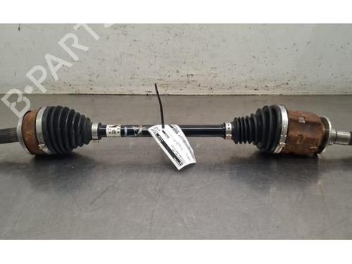 left-front-driveshaft-toyota-yaris-cross-mxp_-2020-39154590 main image