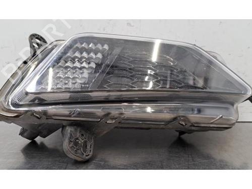 right-front-fog-light-vw-polo-vi-aw1-bz1-ae1-2017-35997672 main image