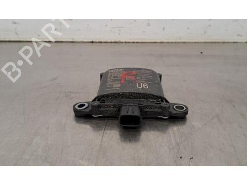 Used Electronic module TOYOTA YARIS CROSS (MXP_) 1.5 (MXPB10) (125 hp) 30714282