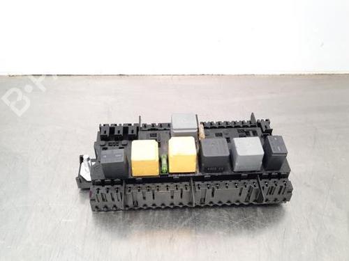 Used Fuse box MERCEDES-BENZ GLA-CLASS (X156) GLA 200 CDI 4-matic (156.902) (136 hp) 23643296