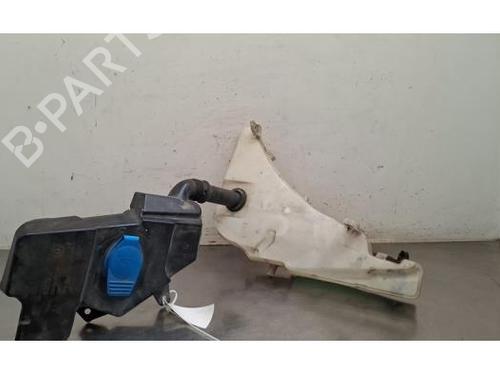 Used Windscreen washer tank Windscreen washer tank 38192813 38192813