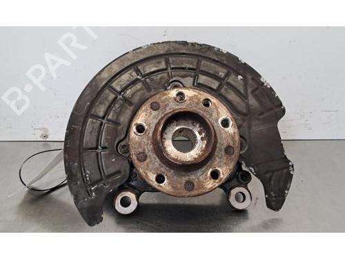 Used Left front steering knuckle Left front steering knuckle FIAT 500X (334_) 1.3 (334.AXR11) (150 hp) 34105414 34105414