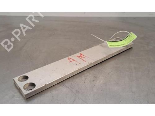 Used Support TOYOTA YARIS CROSS (MXP_) 1.5 (MXPB10) (125 hp) 30290994