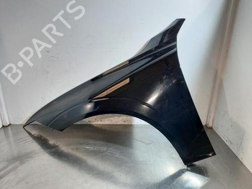 Guarda-lamas esquerdo VOLVO XC60 II (246) D4 Polestar (200 hp) 31273114