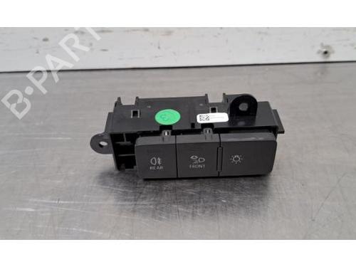headlight-switch-audi-q8-e-tron-suv-geg-2022-35780304 main image