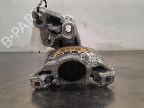 Getriebehalter MERCEDES-BENZ GLA-CLASS (X156) GLA 220 CDI (156.903) | BP24820786M88