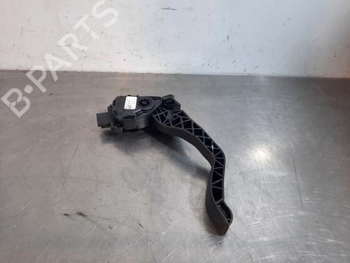 Used Pedal OPEL CROSSLAND X / CROSSLAND (P17, P2QO) 1.2 (75) (110 hp) 17564248