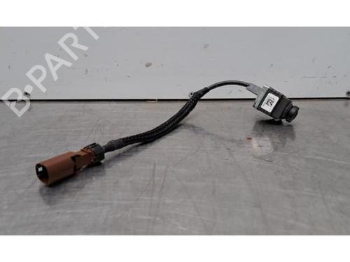 camera-mercedes-benz-glb-x247-2019-39153700 main image