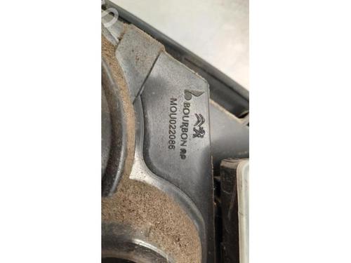 Used Fuel flap PEUGEOT 308 II (LB_, LP_, LW_, LH_, L3_) 1.6 HDi / BlueHDi 115 (115 hp) 17115274