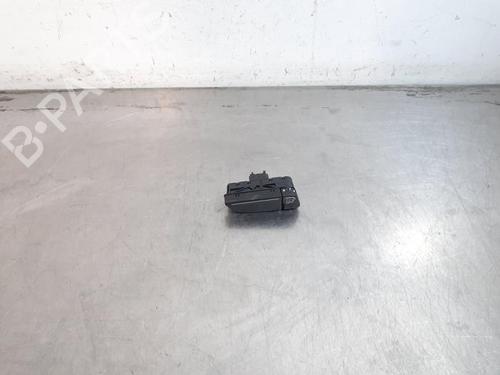 switch-ford-transit-courier-b460-box-bodympv-2014-35997726 main image