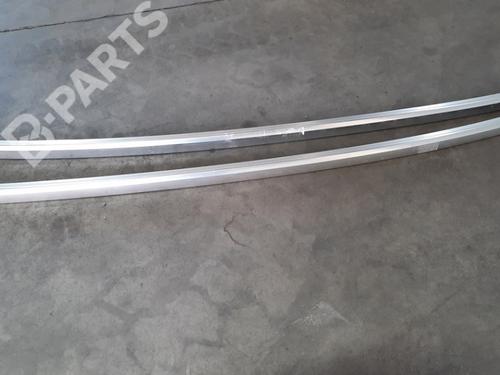 Used Roof bars Roof bars PEUGEOT 3008 II SUV (MC_, MR_, MJ_, M4_) 1.5 BlueHDi 130 (131 hp) 10897567 10897567
