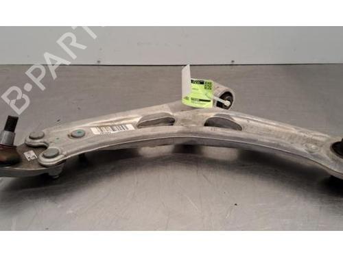 Used Left front suspension arm PEUGEOT 308 III (FB_, FH_, FP_, F3_, FM_) e-308 (FMZKWZ) (156 hp) 30501198