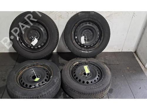 Used Rim RENAULT EXPRESS Box Body/MPV 1.3 TCe 100 (F6MA) (102 hp) 30187588