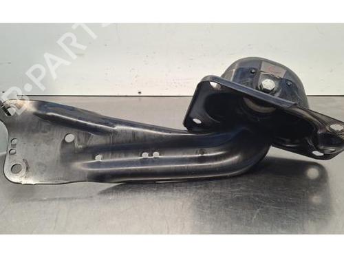 Venstre bagtil bærearm SKODA OCTAVIA IV Combi (NX5, PV5) 1.4 TSI iV (204 hp) 33132165