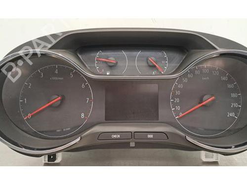 BP30582498C47 main image