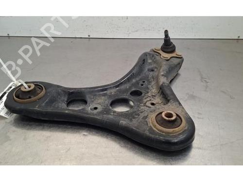 Used Right front suspension arm Right front suspension arm 37285227 37285227
