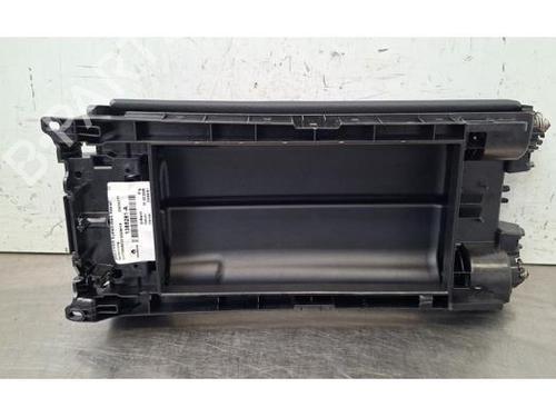 Armrest / Center console MERCEDES-BENZ CLA (C118) CLA 180 (118.384) | BP40285405I20 - Image 4