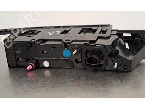 Left taillight LAND ROVER RANGE ROVER SPORT III (L461) 3.0 D350 MHEV AWD | BP28120667C34 