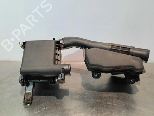 Used Air filter box TOYOTA AURIS Estate (_E18_) 1.3 (NRE180_) (99 hp) 18236994