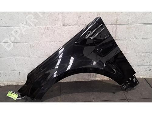 Used Left front fenders LAND ROVER RANGE ROVER SPORT II (L494) 3.0 SDV6 4x4 (306 hp) 26927932