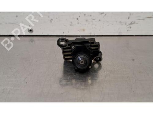 camera-renault-trafic-iii-van-fg_-2014-38043818 main image