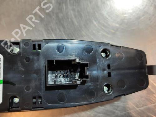 Switch BMW 1 (F20) 120 i | BP25795876I30 