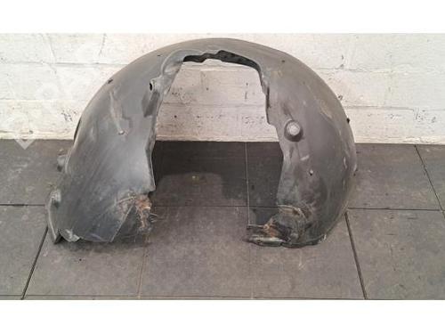 Wheel arch AUDI A4 B9 (8W2, 8WC) 2.0 TDI 8W0821171A