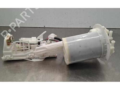 Used Fuel pump Fuel pump TOYOTA C-HR (_X2_, _H2_) Hybrid (ZYX20) (140 hp) 33917840 33917840