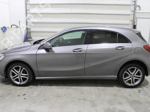 Querlenker links vorne MERCEDES-BENZ A-CLASS (W176) A 180 CDI / d (176.012) | BP23592546M12