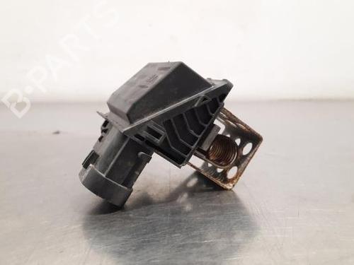 Used Electronic module PEUGEOT 308 II (LB_, LP_, LW_, LH_, L3_) 1.6 HDi / BlueHDi 115 (115 hp) 23585558