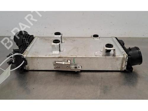 Ladeluftkühler für LAND ROVER DEFENDER Station Wagon (L663) P300 Si4 4x4 (300 hp) 27864545