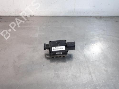 Used Electronic module Electronic module BMW 1 (F20) 116 d (116 hp) 33927573 33927573