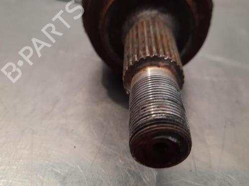 Right front driveshaft PEUGEOT 5008 II (MC_, MJ_, MR_, M4_) 2.0 BlueHDi 180 (MJEHZW, MJEHZR, MJEHZP) | BP23589259M39