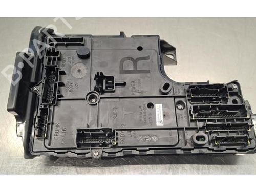 Elektronik Modul für TESLA MODEL Y (5YJY) Long Range All-wheel Drive (514 hp) 31633689