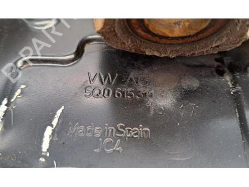 Left front steering knuckle AUDI A3 Sportback (8VA, 8VF) 1.0 TFSI | BP25586113M25 