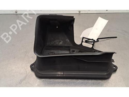 pipe-mercedes-benz-cla-c118-2019-40285316 main image