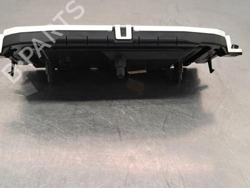 Instrument cluster PEUGEOT 308 III (FB_, FH_, FP_, F3_, FM_) BlueHDi 130 (FBYHZL, FBYHZT) | BP23621148C47 