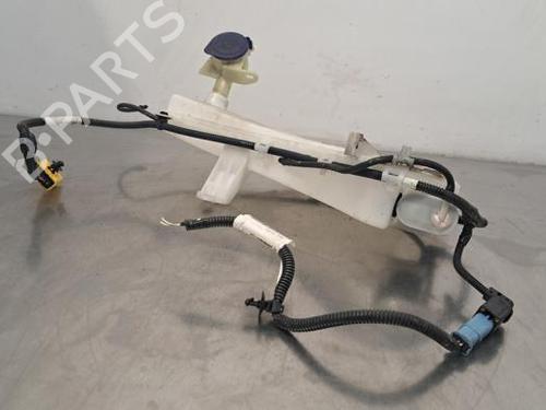 Used Windscreen washer tank OPEL GRANDLAND / GRANDLAND X (A18, P1UO) 1.2 (75) (131 hp) 23592039