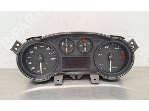 Used Instrument cluster IVECO DAILY VI Van NaturalPower 35S14, 35C, 38S, 40C, 50C, 60C, 65C, 70C (136 hp) 29045345