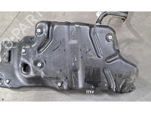 Fuel tank PEUGEOT 5008 II (MC_, MJ_, MR_, M4_) 1.5 BlueHDi 130 (MCYHZJ, MCYHZR, MCYHZX) | BP29468304C62 