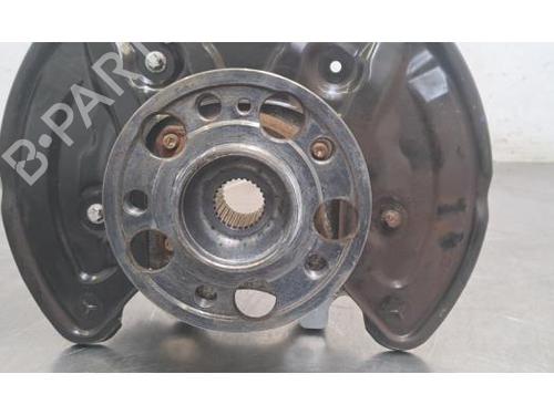 Used Left rear steering knuckle Left rear steering knuckle MERCEDES-BENZ C-CLASS T-Model (S205) C 180 d (205.200) (122 hp) 36680851 36680851