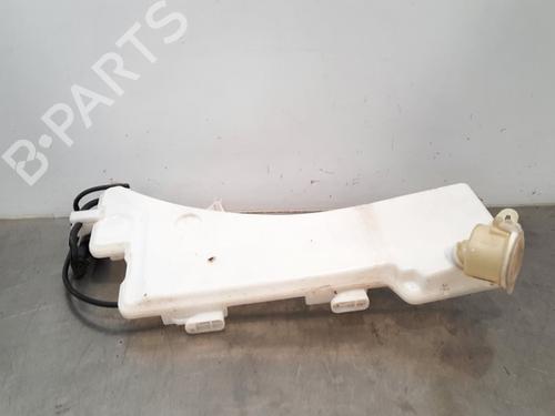 Used Windscreen washer tank PEUGEOT 3008 II SUV (MC_, MR_, MJ_, M4_) 1.2 THP/ PureTech 130 (MRHNSM, MRHNSU, MRHNSJ, MRHNYW,... (131 hp) 15034840