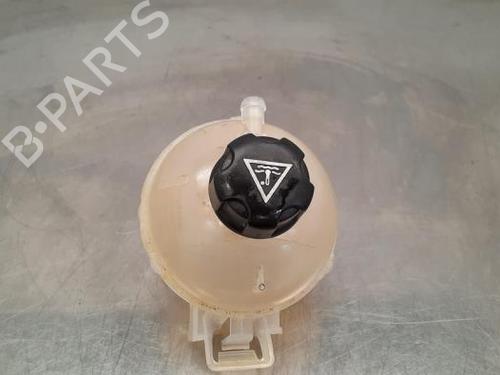 Used Expansion tank PEUGEOT 5008 II (MC_, MJ_, MR_, M4_) 1.2 THP (MRHNYH, MRHNYW, MRHNSJ, MRHNSU, MRHNSM) (131 hp) 23605450