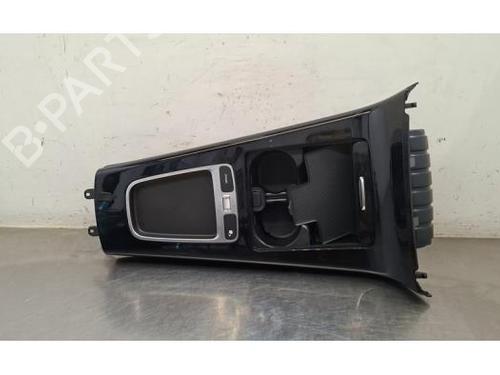 Middle console MERCEDES-BENZ CLA (C118) CLA 180 (118.384) | BP37861845I22 - Image 2