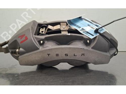 Venstre bremsekaliper foran Venstre bremsekaliper foran TESLA MODEL 3 (5YJ3) EV (283 hp) 35315215 35315215