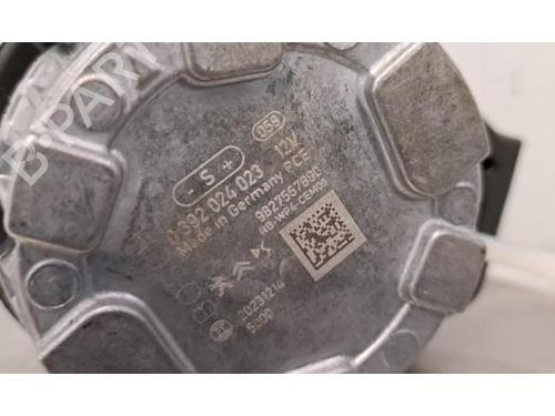 Auxiliary water pump PEUGEOT 308 III (FB_, FH_, FP_, F3_, FM_) e-308 (FMZKWZ) | BP29984978M111
